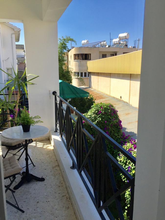 Vangelios Apartments Paphos Exterior photo